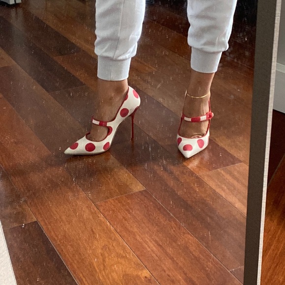 Manolo Blahnik red polka dot heels - Picture 3 of 10